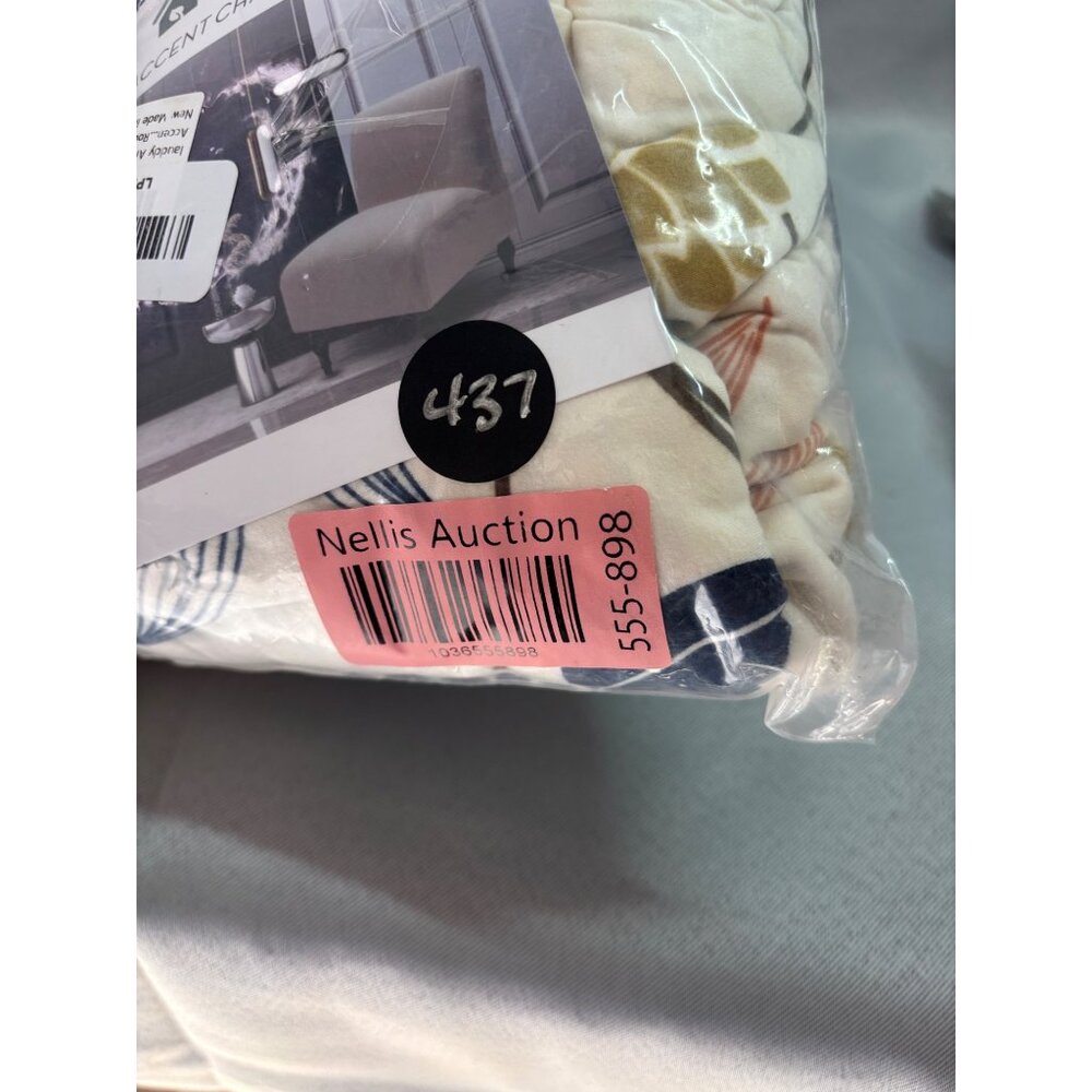 Jauddy Accent Chair Cover With Floral Pattern For Standard-Sized Chairs - Picture 3 of 4